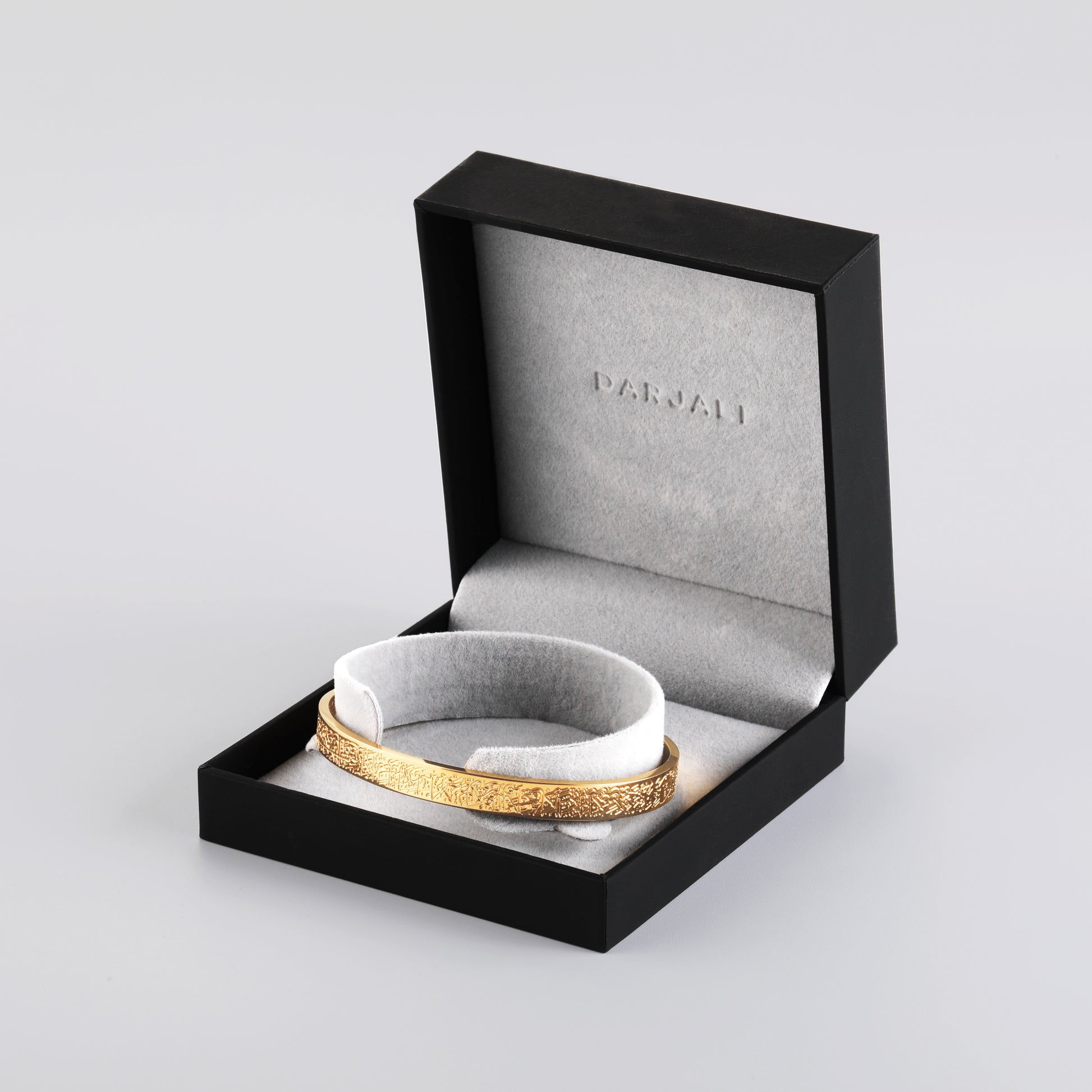 Darjali Jewelry Ayat Al-Kursi Bangle Bracelet 18K Gold Box