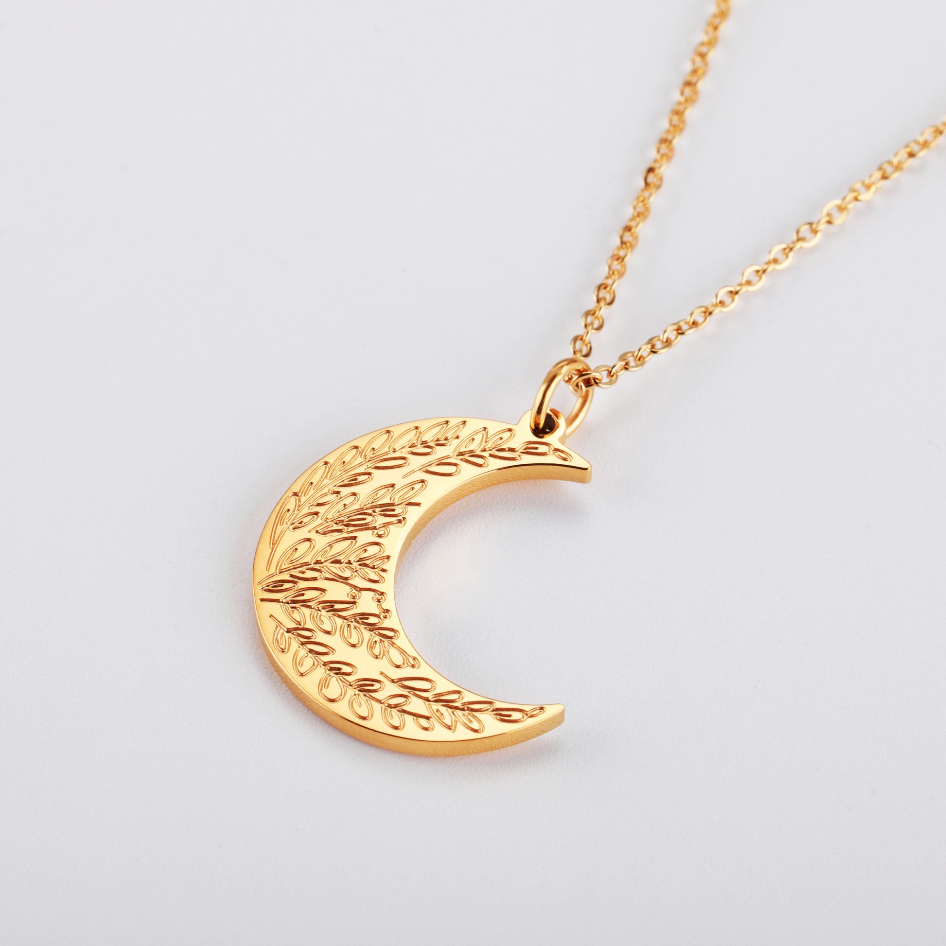 Darjali Jewelry Botanical Moon Necklace 18K Gold 